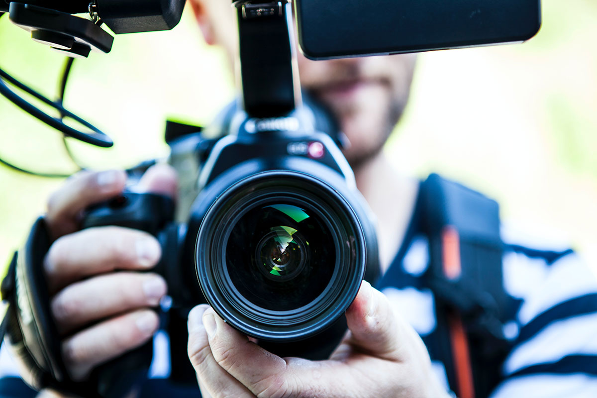 What to Look for in a Videographer to Make Great Sales Videos